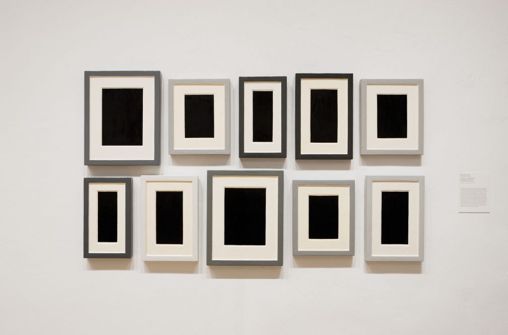 "Collection of Ten Plaster Surrogates (Allan McCollum) , 2008.8.A-J,” Harvard Art Museums collections online, Feb 29, 2024, https://hvrd.art/o/326222.